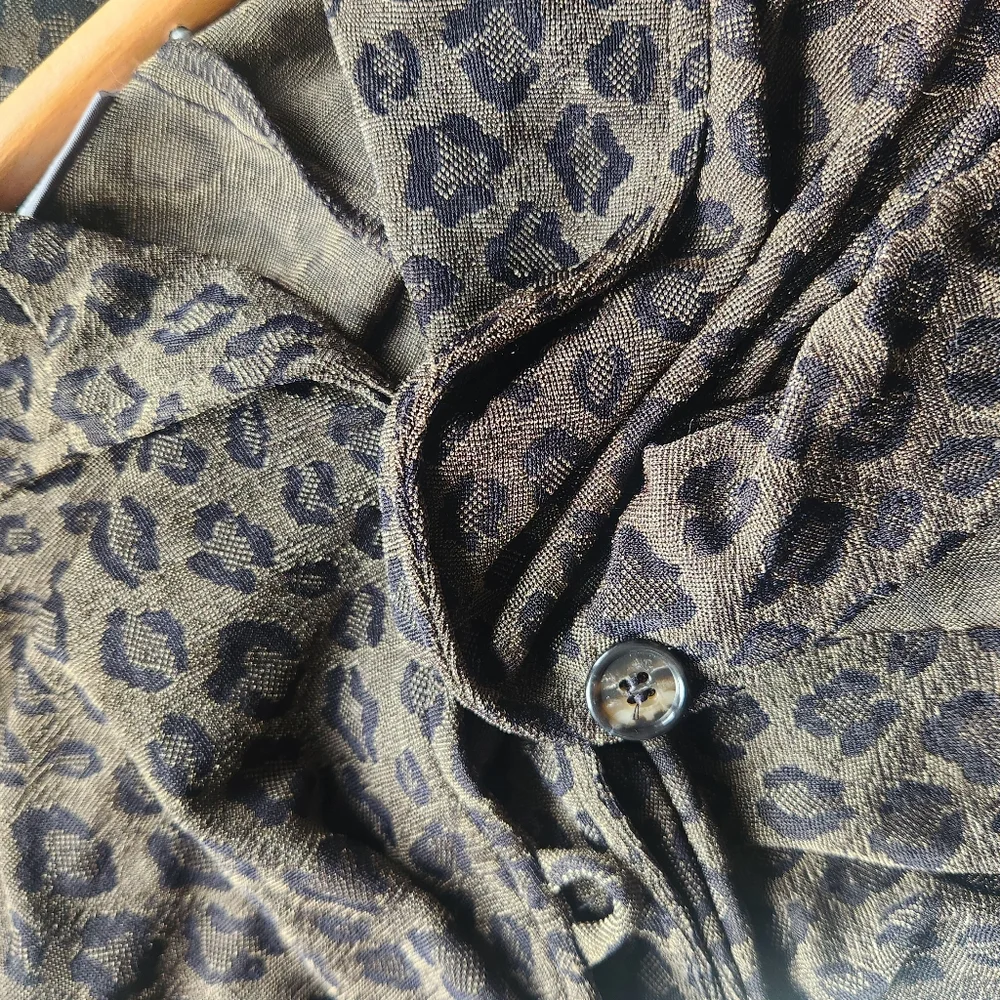 Rabbit Rabbit Rabbit Leopard Print Duster - Picture 7 of 8